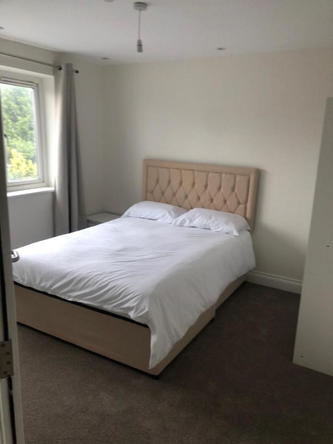 5 Bedroom House In Orpington Extérieur photo