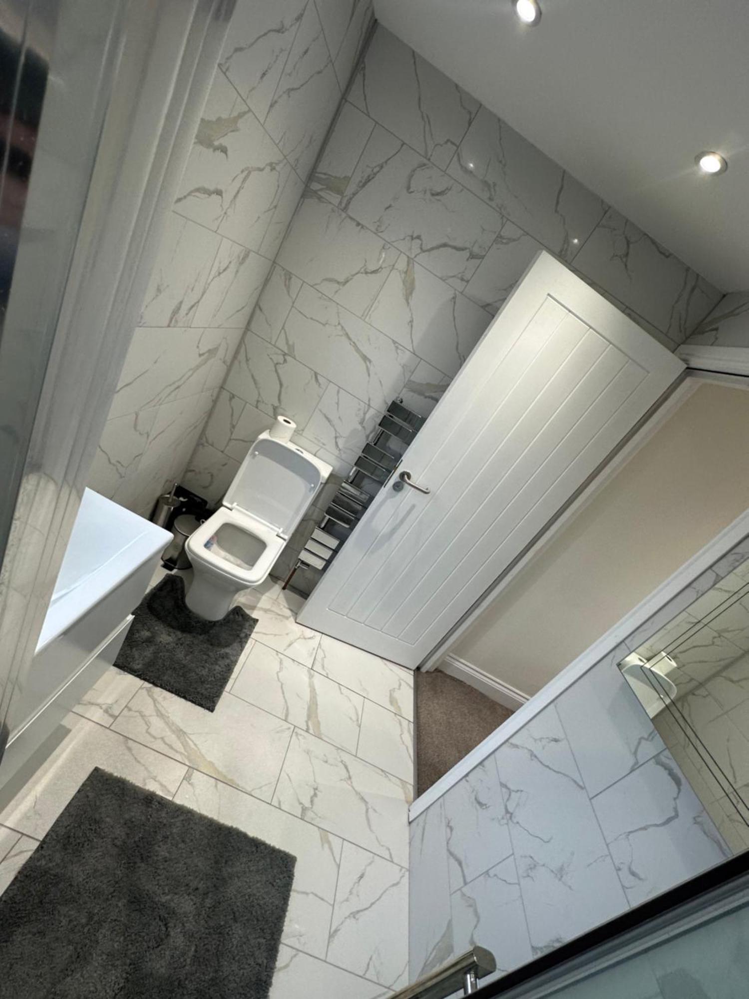 5 Bedroom House In Orpington Extérieur photo