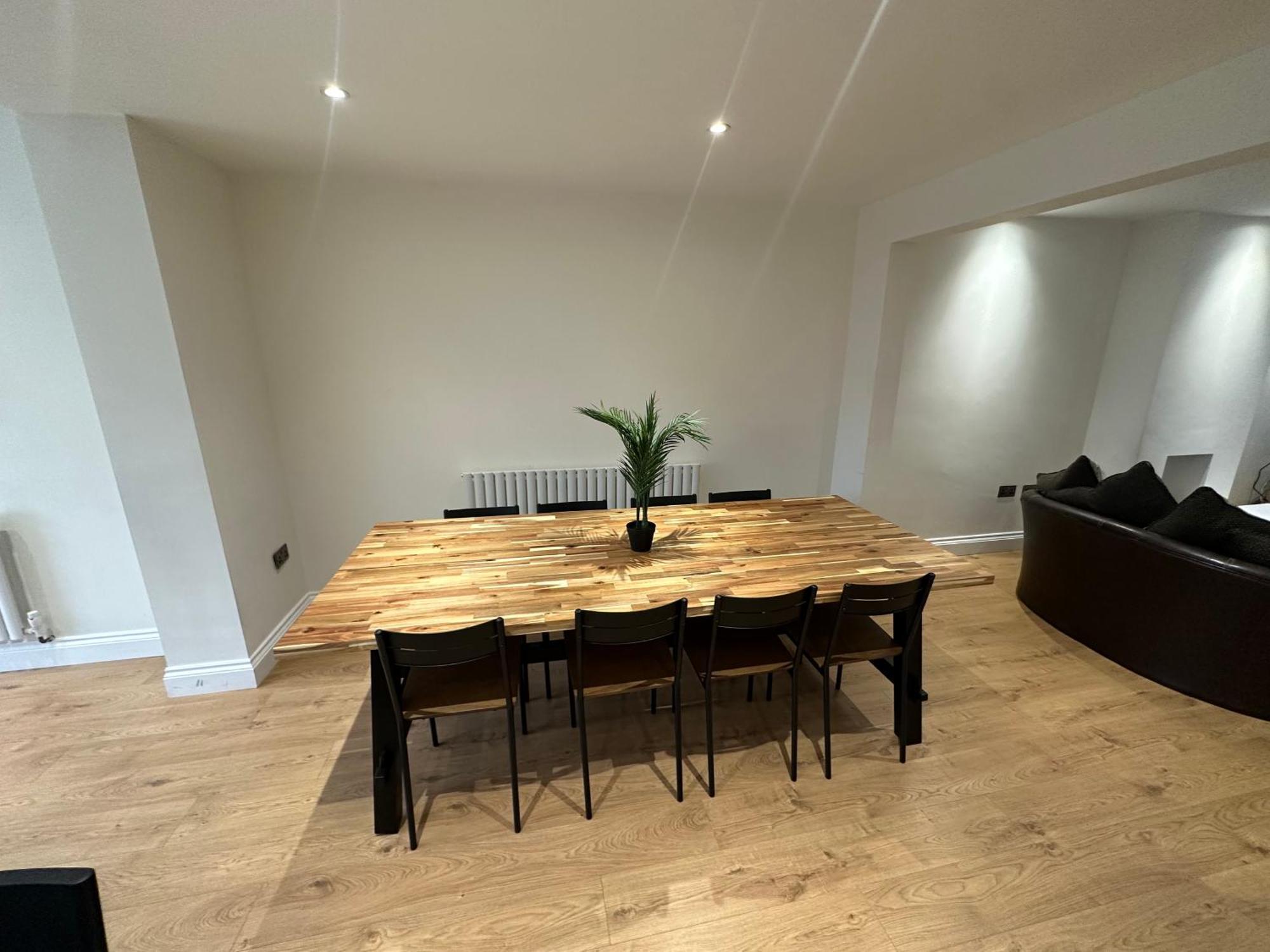 5 Bedroom House In Orpington Extérieur photo